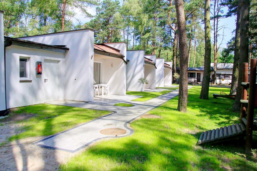 Hotel Kama Park Sierakow  Eksteriør bilde