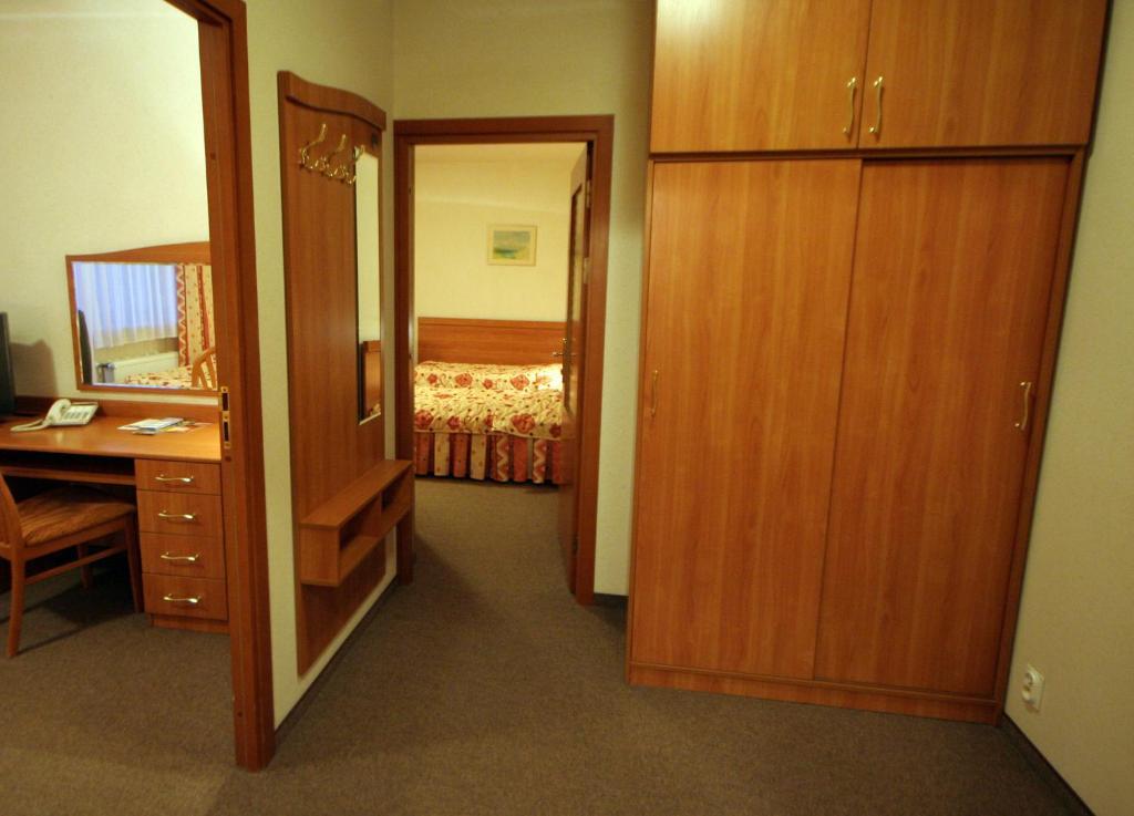 Hotel Kama Park Sierakow  Eksteriør bilde